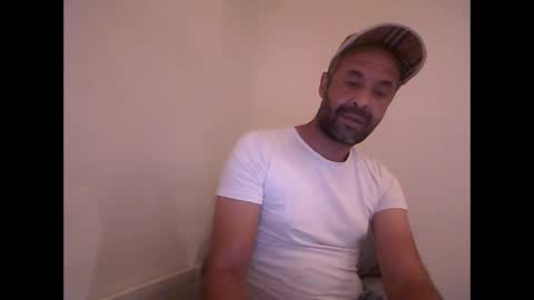 handsomepenis20cm online show from 9, 9, 2025