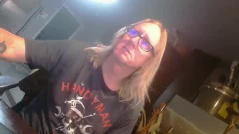 Snapshot of handyman5303 chatting on 11, 1, 2025 Handystudman online show from 11, 1, 2025