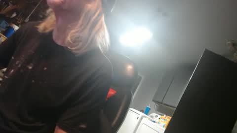 Snapshot of handystud33 chatting on 30, 5, 2026 handystud33 online show from 30, 5, 2026