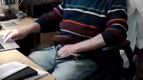 handz2 online show from 4, 11, 2025