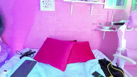 Snapshot of hanna_azumi_ chatting on 1, 2, 2026 hanna online show from 1, 2, 2026