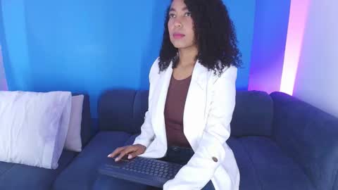 Hanna online show from 29, 10, 2025