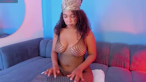 Snapshot of hanna_cupper chatting on 8, 5, 2026 Hanna online show from 8, 5, 2026