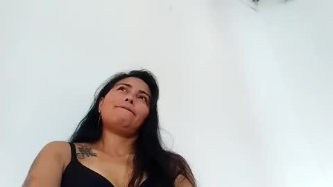 Snapshot of hanna_girl21 chatting on 29, 10, 2025 HANNA online show from 29, 10, 2025