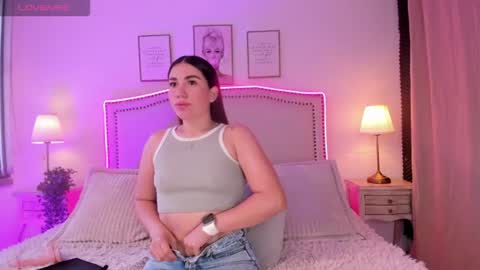 Hanna Klover online show from 17, 6, 2026