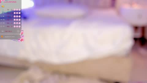 Snapshot of hanna_lee02 chatting on 21, 12, 2024 Hanna Lee online show from 21, 12, 2024