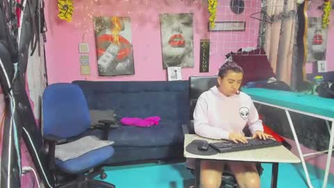 Snapshot of hanna_mature01 chatting on 27, 5, 2026 Hanna online show from 27, 5, 2026