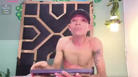 Snapshot of hanna_sebas chatting on 14, 7, 2026 HANNA Y SEBAS online show from 14, 7, 2026