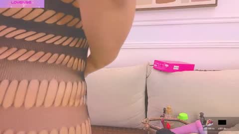 HANNA SOFIA online show from 10, 5, 2026