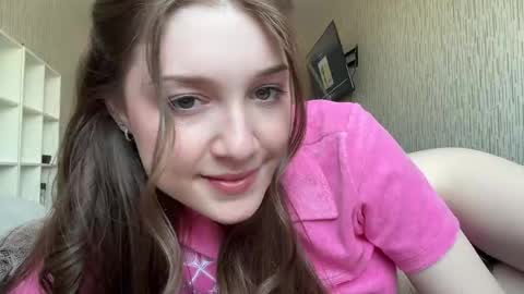 Snapshot of hanna_webber chatting on 3, 6, 2026 hanna_webber online show from 3, 6, 2026