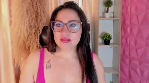 Snapshot of hannabackerr chatting on 22, 4, 2026 hannabackerr online show from 22, 4, 2026