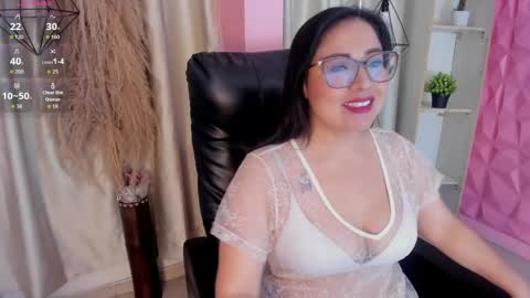 Snapshot of hannabackerr chatting on 4, 5, 2026 hannabackerr online show from 4, 5, 2026