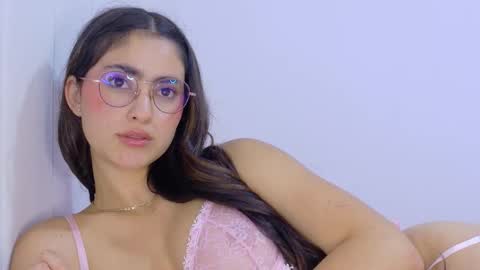 Hanna Connor online show from 16, 12, 2025