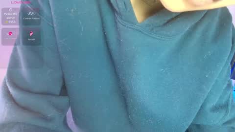 Snapshot of hannahblue_ chatting on 17, 2, 2026 HannahBlue online show from 17, 2, 2026