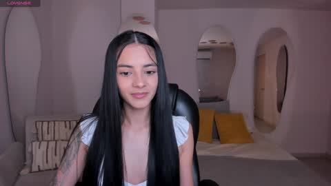 Snapshot of hannahjamesx chatting on 6, 1, 2025 HANNAH J online show from 6, 1, 2025