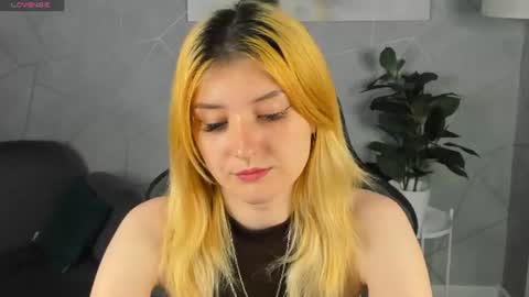 Snapshot of hannakoch chatting on 29, 7, 2026 Hanna online show from 29, 7, 2026