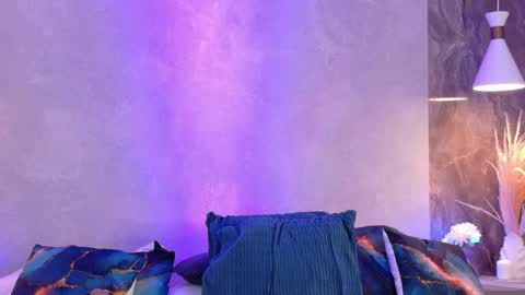 hannaprada1 online show from 8, 4, 2026