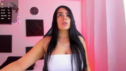 Hanna  online show from 26, 10, 2025