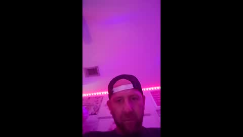 hannersjames48 online show from 27, 5, 2026