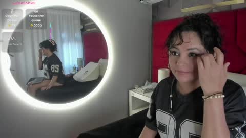 Hanny  online show from 14, 4, 2026