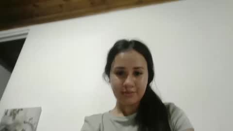 Snapshot of hanny_kail chatting on 10, 10, 2025 hanny online show from 10, 10, 2025