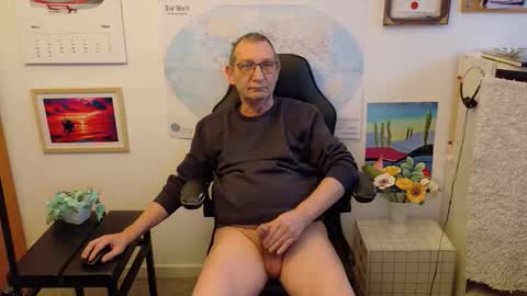 Snapshot of hansi63 chatting on 22, 3, 2026 charly online show from 22, 3, 2026