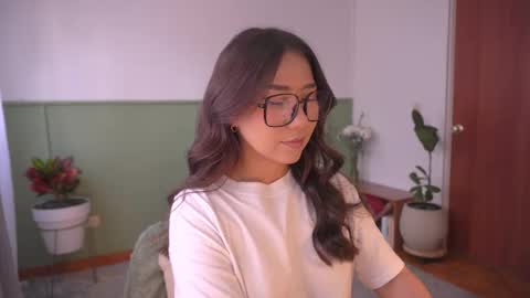 Snapshot of hanymel chatting on 21, 9, 2025 Mizi online show from 21, 9, 2025