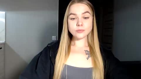 Snapshot of happy_fox_ chatting on 17, 2, 2025 happy_fox_ online show from 17, 2, 2025