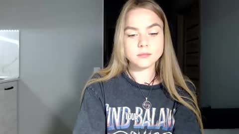 Snapshot of happy_fox_ chatting on 12, 5, 2026 happy_fox_ online show from 12, 5, 2026