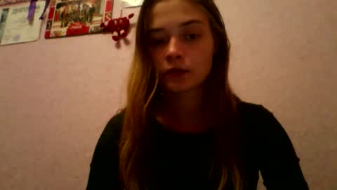 happyemily  online show from 24, 10, 2025