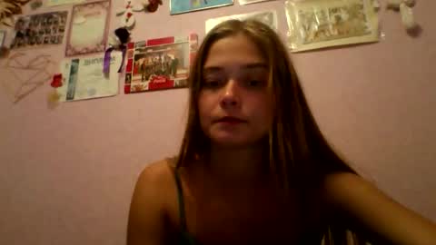 happyemily  online show from 27, 10, 2025