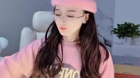 Daisy online show from 10, 12, 2024