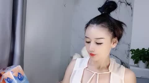 Snapshot of happysweety1688 chatting on 30, 9, 2025 happysweety1688 online show from 30, 9, 2025
