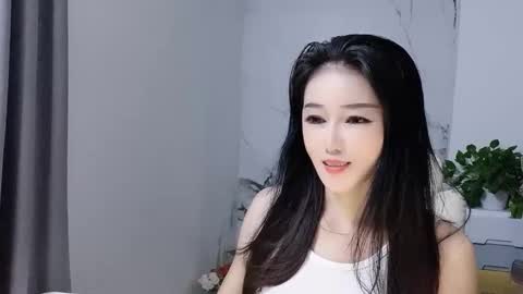 Snapshot of happysweety1688 chatting on 17, 10, 2025 happysweety1688 online show from 17, 10, 2025