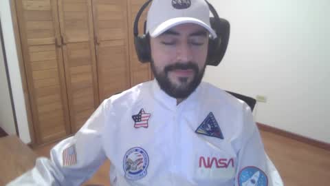 Snapshot of hard_cock_dude chatting on 1, 11, 2025 Hard cock dude online show from 1, 11, 2025