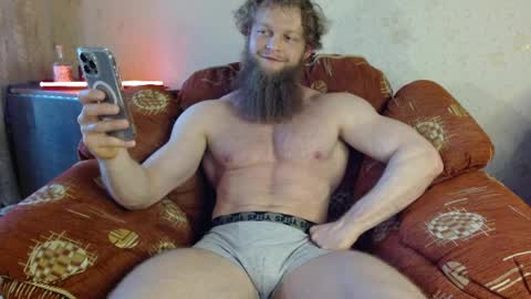 Valentino Hard online show from 15, 4, 2026