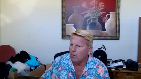 Snapshot of hardblondcouplehawaii chatting on 3, 6, 2026 Steele and Cassie online show from 3, 6, 2026