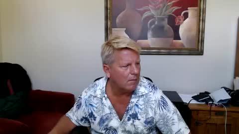 Snapshot of hardblondcouplehawaii chatting on 12, 7, 2026 Steele and Cassie online show from 12, 7, 2026