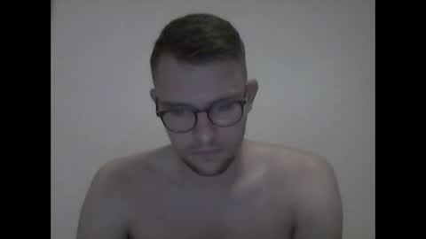 Snapshot of hardboylovemilfmoom chatting on 6, 6, 2026 hardboylovemilfmoom online show from 6, 6, 2026