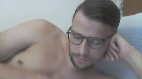 Snapshot of hardboylovemilfmoom chatting on 13, 7, 2026 hardboylovemilfmoom online show from 13, 7, 2026