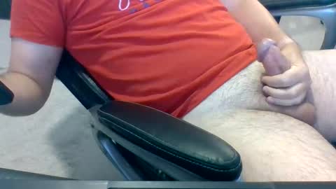 Snapshot of hardcock2889 chatting on 5, 6, 2026 Makeithappen9086 online show from 5, 6, 2026