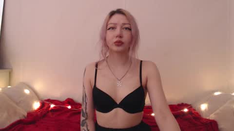 Snapshot of hardcore_x chatting on 3, 2, 2026 Emily online show from 3, 2, 2026