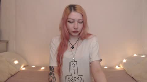 Snapshot of hardcore_x chatting on 11, 5, 2026 Emily online show from 11, 5, 2026