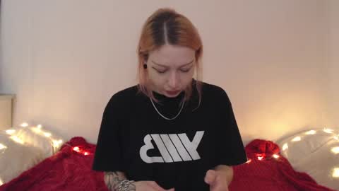 Snapshot of hardcore_x chatting on 28, 5, 2026 Emily online show from 28, 5, 2026