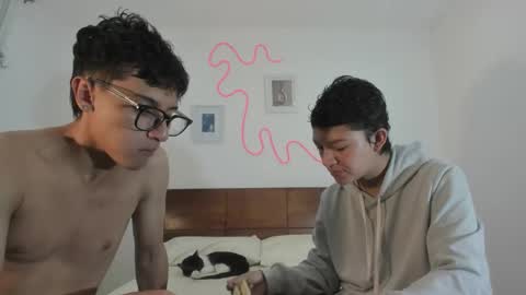 kade and demi independent models online show from 23, 2, 2026