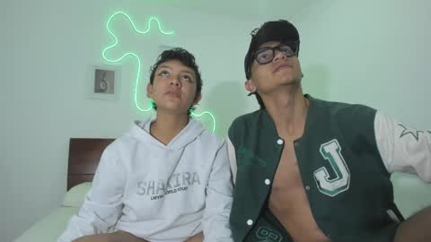 kade and demi independent models online show from 7, 4, 2026