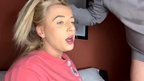 hardcoreslutxx online show from 1, 3, 2025