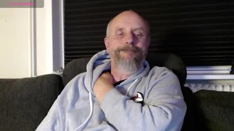 MrLazy online show from 9, 10, 2025