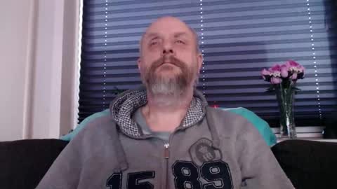 MrLazy online show from 18, 2, 2026