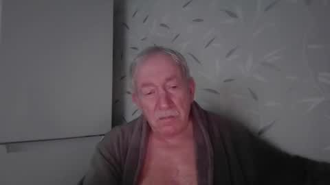 hardon4u123456789 online show from 15, 11, 2025